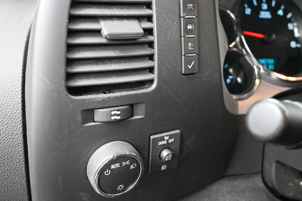 Used 2008 Chevrolet Silverado 1500 LT w/ All Star Edition AWD/4WD image 24