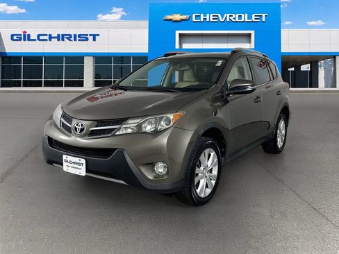 Used 2014 Toyota RAV4 Limited w/ Technology Package FWD image 4