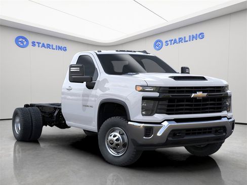 New 2025 Chevrolet Silverado 3500 W/T w/ WT Convenience Package image 7