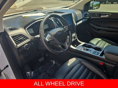 Used 2021 Ford Edge SEL w/ Convenience Package AWD/4WD image 16