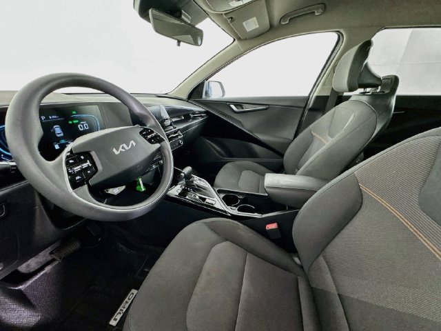 Used 2026 Kia Niro LX FWD image 18