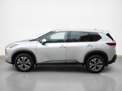 Certified 2021 Nissan Rogue SV image 6