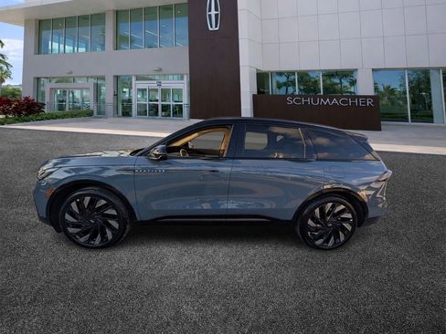 New 2025 Lincoln Nautilus Reserve w/ Jet Appearance Package image 4