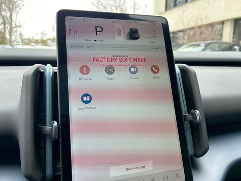 New 2026 Volvo EX30 Plus w/ Climate Package image 16