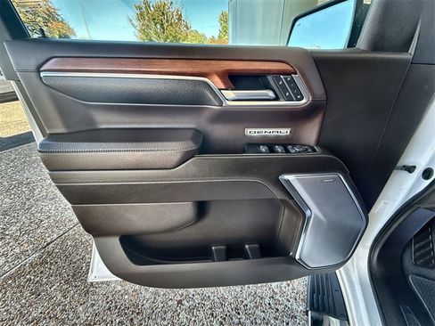 Certified 2023 GMC Sierra 1500 Denali image 21