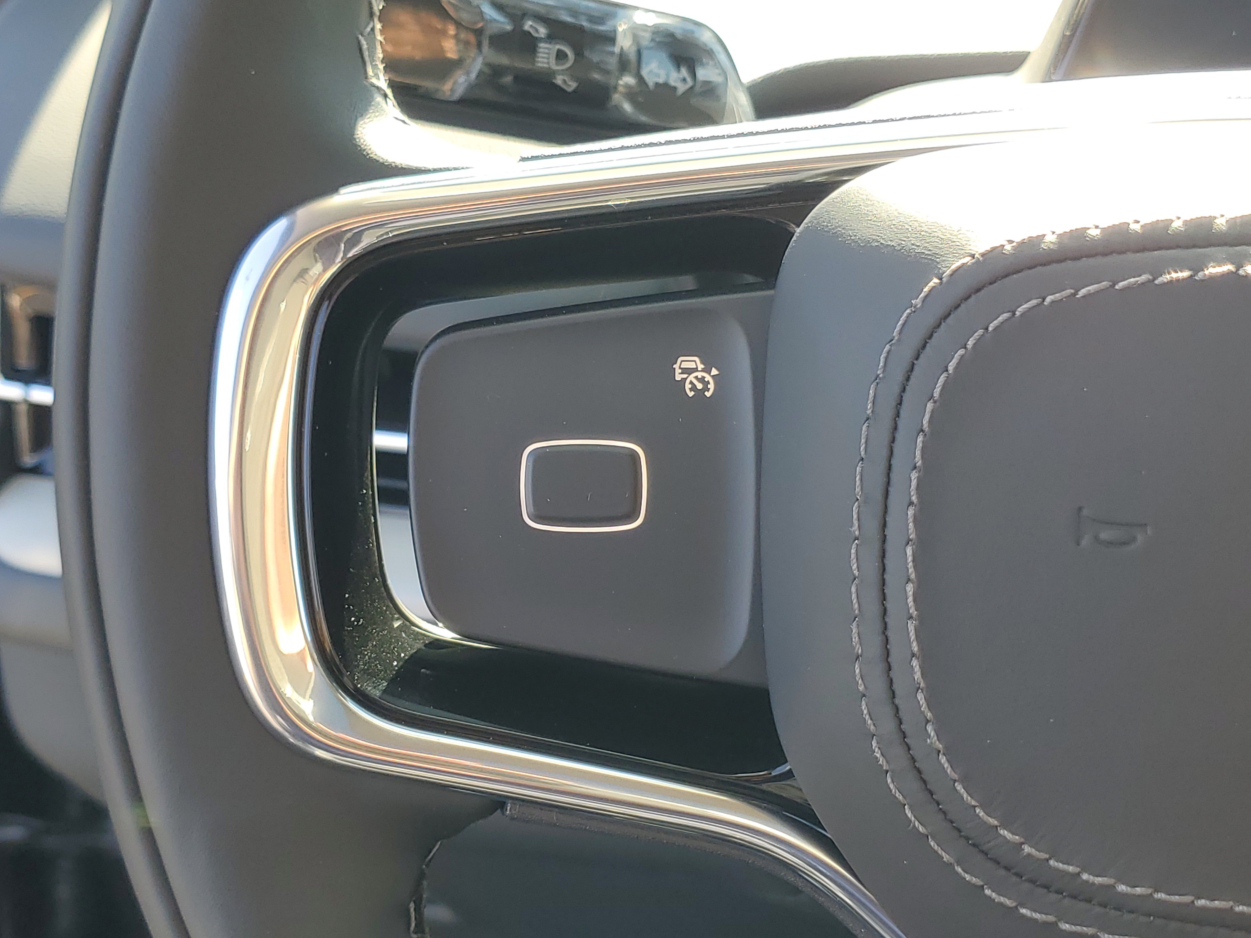 New 2027 Lincoln Navigator Reserve AWD/4WD image 17
