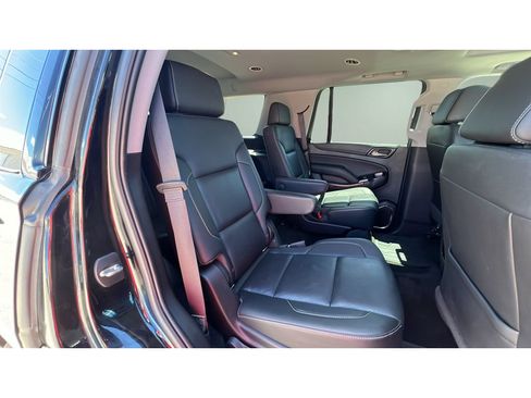 Used 2018 Chevrolet Tahoe Premier AWD/4WD image 31