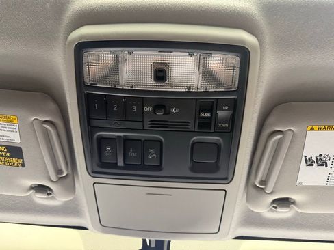 Used 2019 Toyota 4Runner 4WD image 36