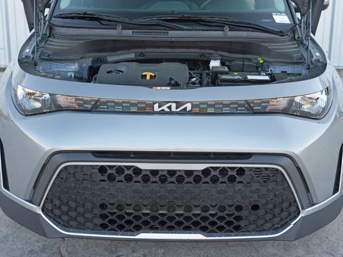 Used 2024 Kia Soul LX w/ Option Group 015 image 7