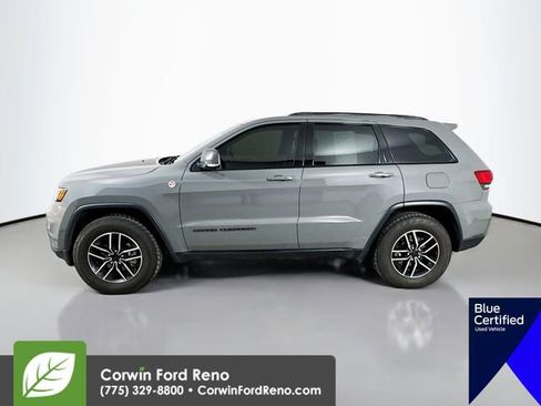 Used 2020 Jeep Grand Cherokee Trailhawk image 4