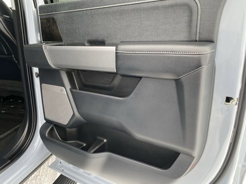 Used 2024 Ford F350 Lariat w/ Lariat Ultimate Package image 8