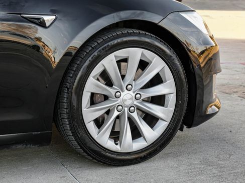 Used 2017 Tesla Model S 75 image 50