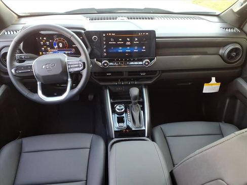 New 2026 Chevrolet Colorado Trail Boss AWD/4WD image 17