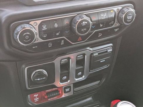 Used 2019 Jeep Wrangler Rubicon image 15