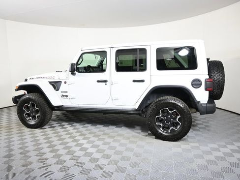 Used 2020 Jeep Wrangler Unlimited Rubicon w/ Quick Order Package 28Y Recon AWD/4WD image 3