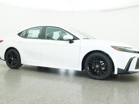 New 2026 Toyota Camry SE image 63