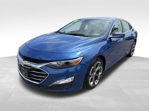 Used 2023 Chevrolet Malibu LT FWD image 3