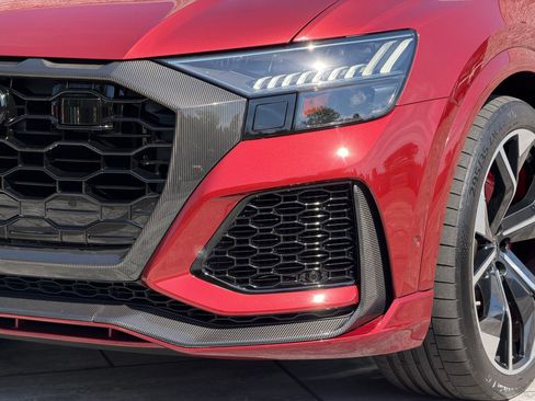 Used 2024 Audi RS Q8 AWD/4WD image 7