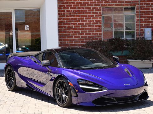 Used 2020 McLaren 720S RWD image 1