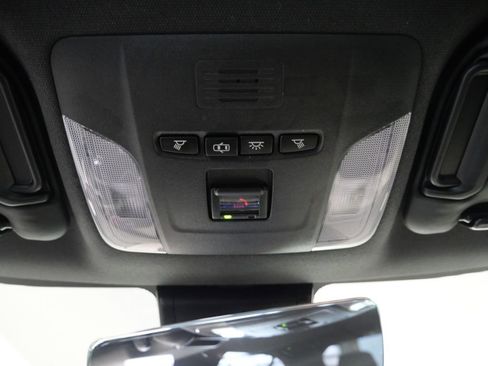 Used 2022 Toyota Corolla SE image 29