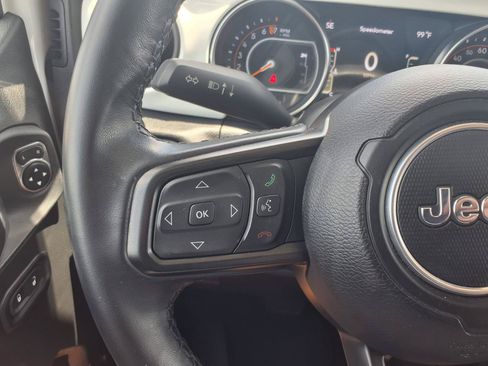 Used 2021 Jeep Wrangler Unlimited Sport AWD/4WD image 16