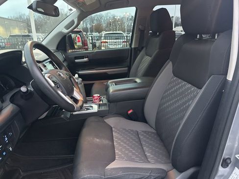 Used 2020 Toyota Tundra SR5 image 7