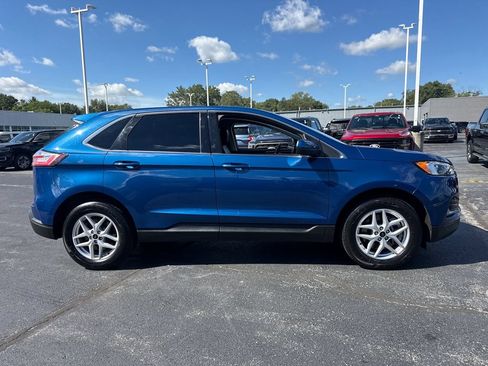 Used 2024 Ford Edge SEL AWD/4WD image 6