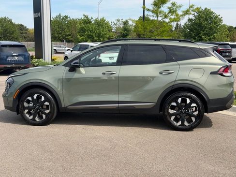 Used 2024 Kia Sportage X-Line w/ X-Line Premium Package AWD/4WD image 3