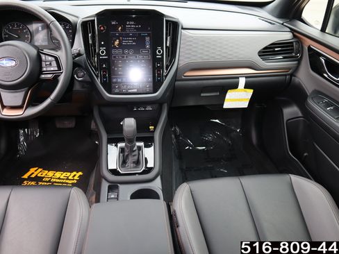 Used 2025 Subaru Forester Sport AWD/4WD image 12