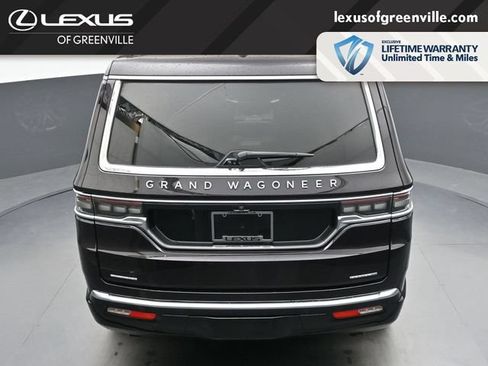 Used 2023 Jeep Grand Wagoneer Series II AWD/4WD image 50