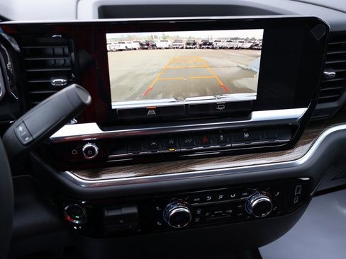 New 2026 GMC Sierra 1500 Elevation image 23