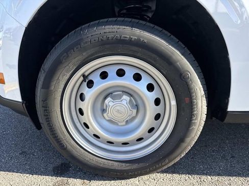 New 2026 Ford Maverick XL image 9