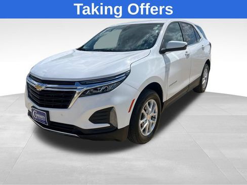 Used 2024 Chevrolet Equinox LT AWD/4WD image 1