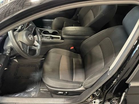 Used 2023 Nissan Altima 2.5 SV image 12