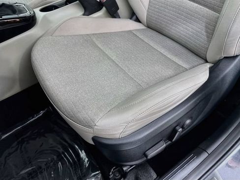 Used 2022 Kia Soul S FWD image 18