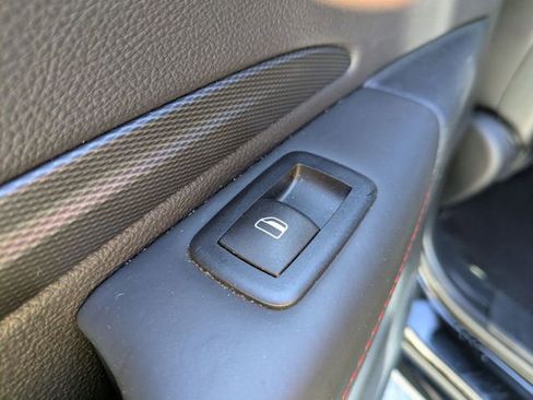 Used 2024 Dodge Durango GT image 32