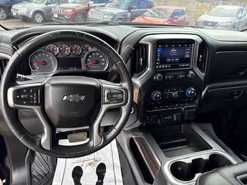 Used 2020 Chevrolet Silverado 1500 RST image 17