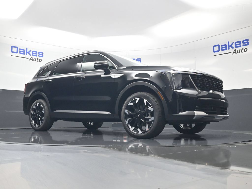 Certified 2026 Kia Sorento EX AWD/4WD image 39