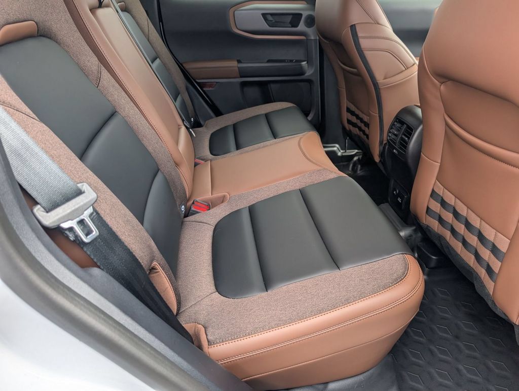 New 2025 Ford Bronco Sport Outer Banks w/ Sasquatch Outer Banks Package AWD/4WD image 46