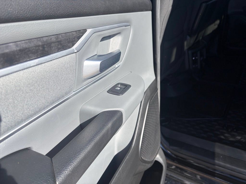 Used 2022 RAM 1500 Big Horn AWD/4WD image 26