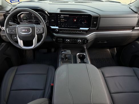Used 2025 GMC Sierra 1500 SLT AWD/4WD image 14