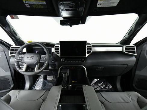 New 2026 Toyota Tundra Limited image 18