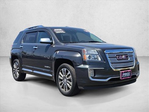 Used 2017 GMC Terrain Denali AWD/4WD image 3