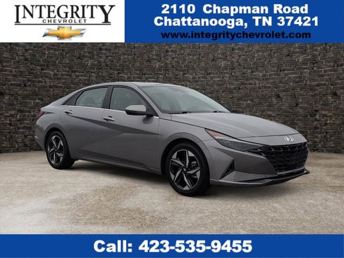 Used 2023 Hyundai Elantra Limited image 1