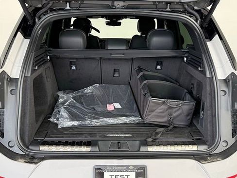 New 2026 Land Rover Range Rover Sport Dynamic SE AWD/4WD image 18