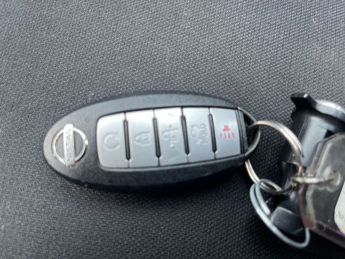 Used 2021 Nissan Sentra SV image 24