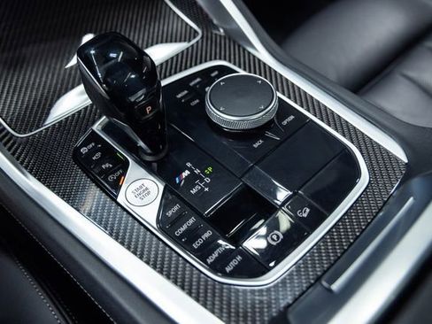 Used 2020 BMW X6 M50i w/ Executive Package image 18