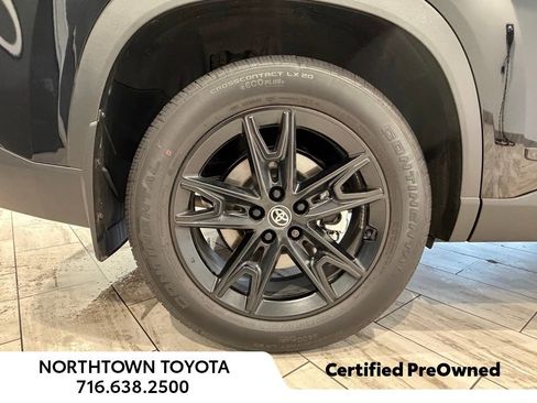 Used 2026 Toyota Grand Highlander Limited image 12