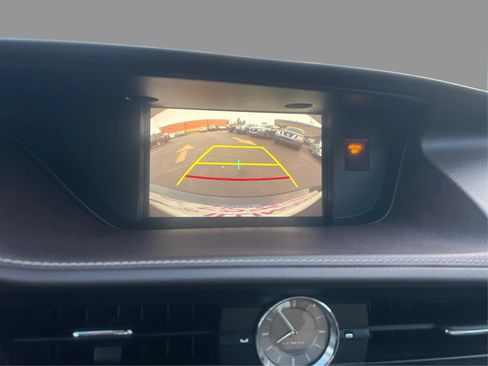 Used 2017 Lexus ES 350 w/ Luxury Package FWD image 30