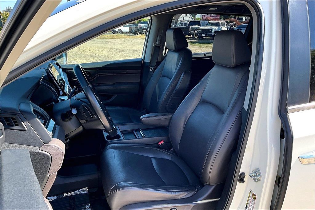 Used 2019 Honda Odyssey EX-L image 9